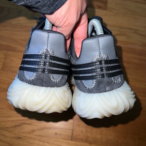 Adidas Sobakov Carbon Grey CG6770 Sneakers Mens Sz 5 Wmns Sz 6 EUC - Picture 6 of 12